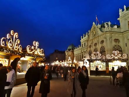 Vienna Christmas Markets 2024 Dates, Tips & Map